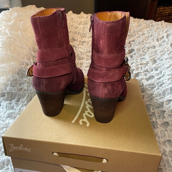 💥NWT💥 Zodiac Sammi Boot - Picture 9 of 14
